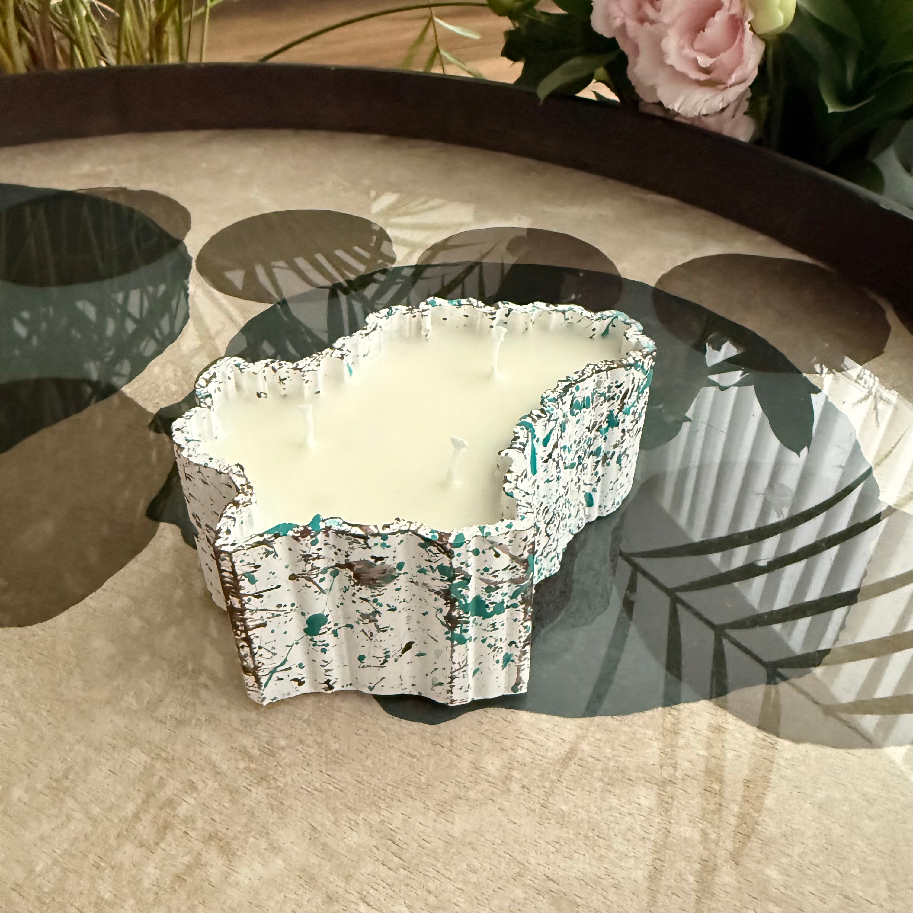 “Luxembourg” abstract candle