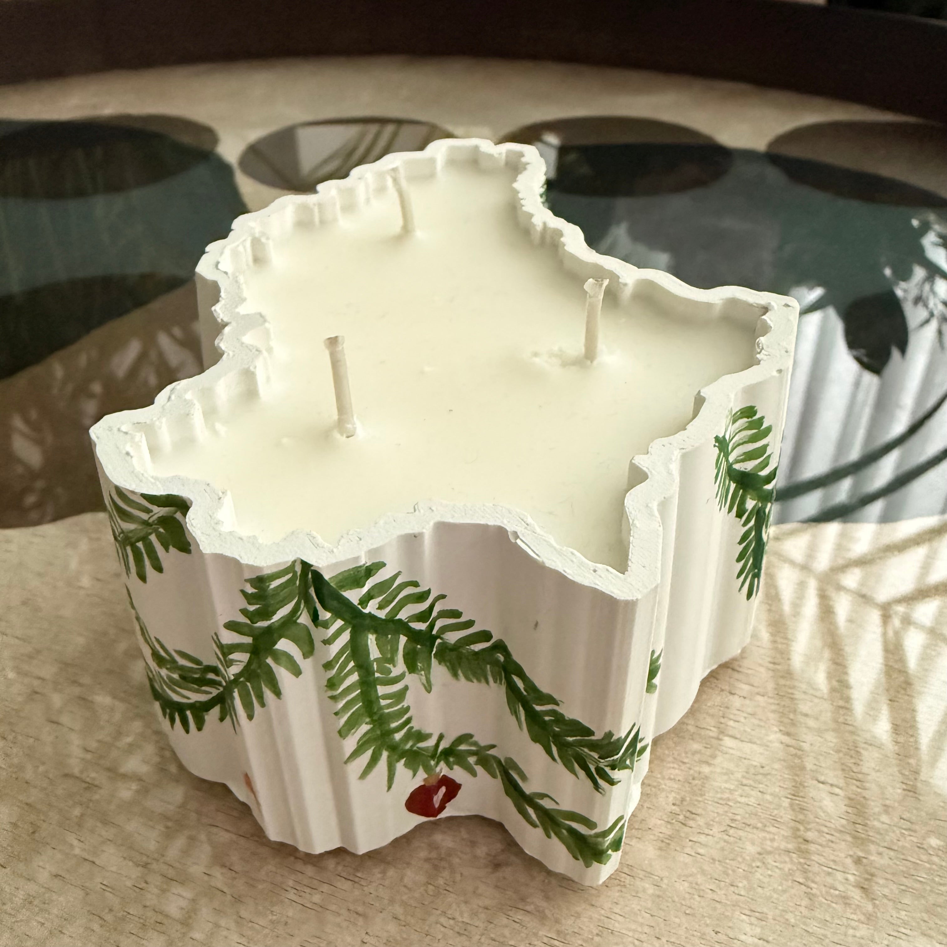 “Luxembourg” Christmas candle