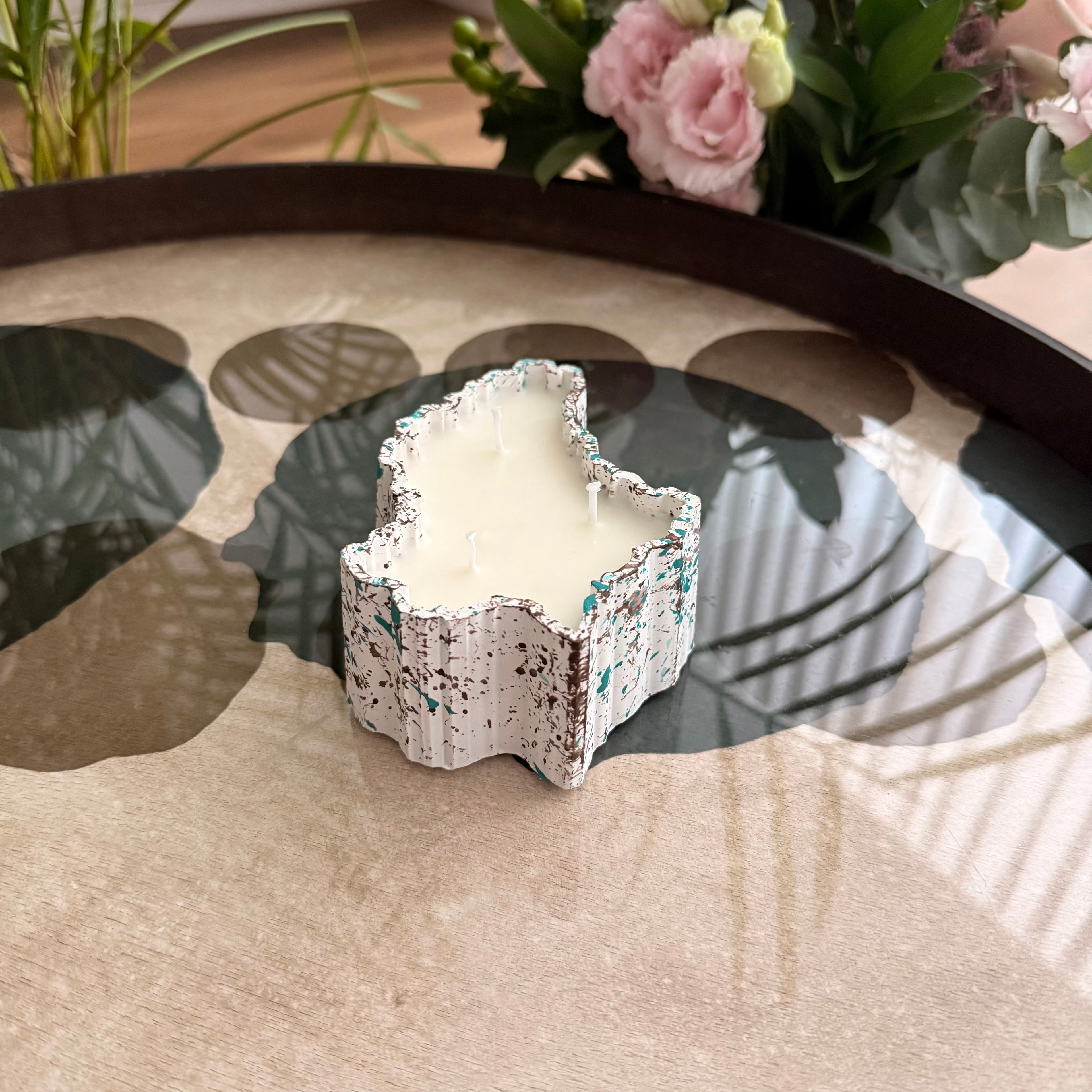 “Luxembourg” abstract candle