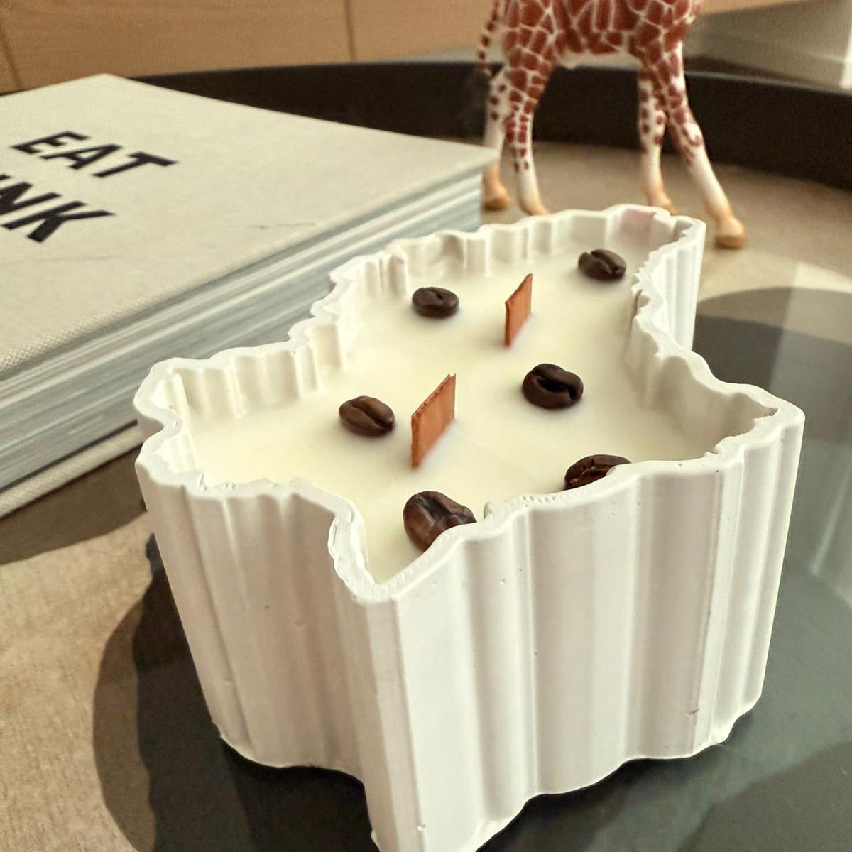 "Luxembourg" coffee candle