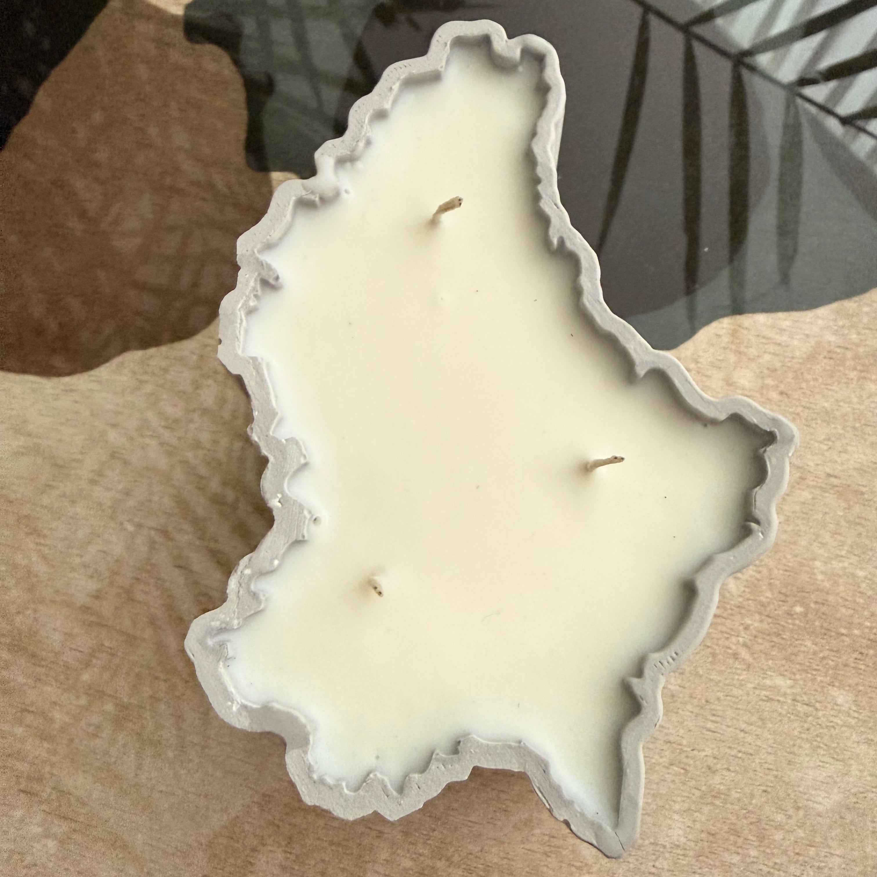 Luxembourg map candle gray