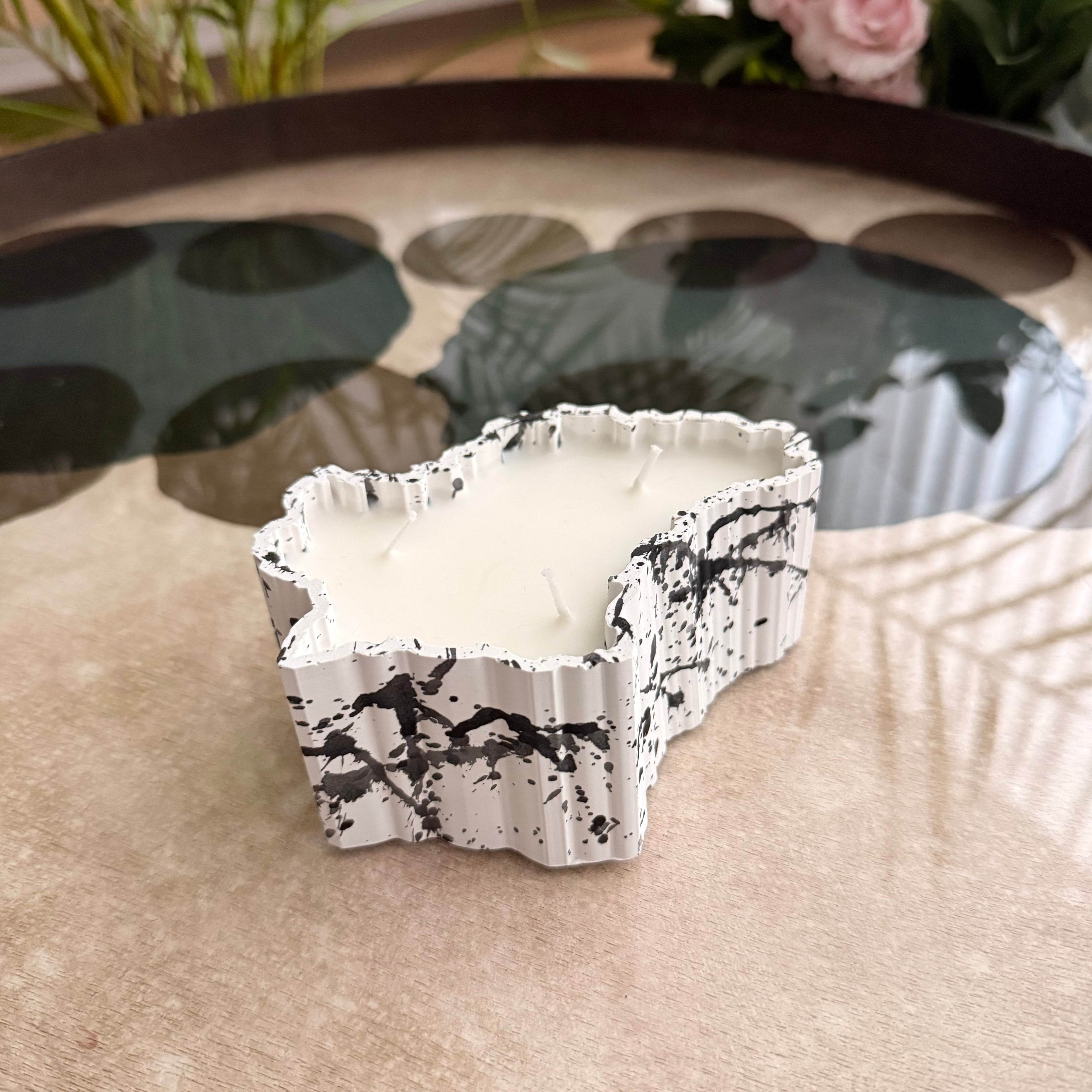 Luxembourg map candle white and black